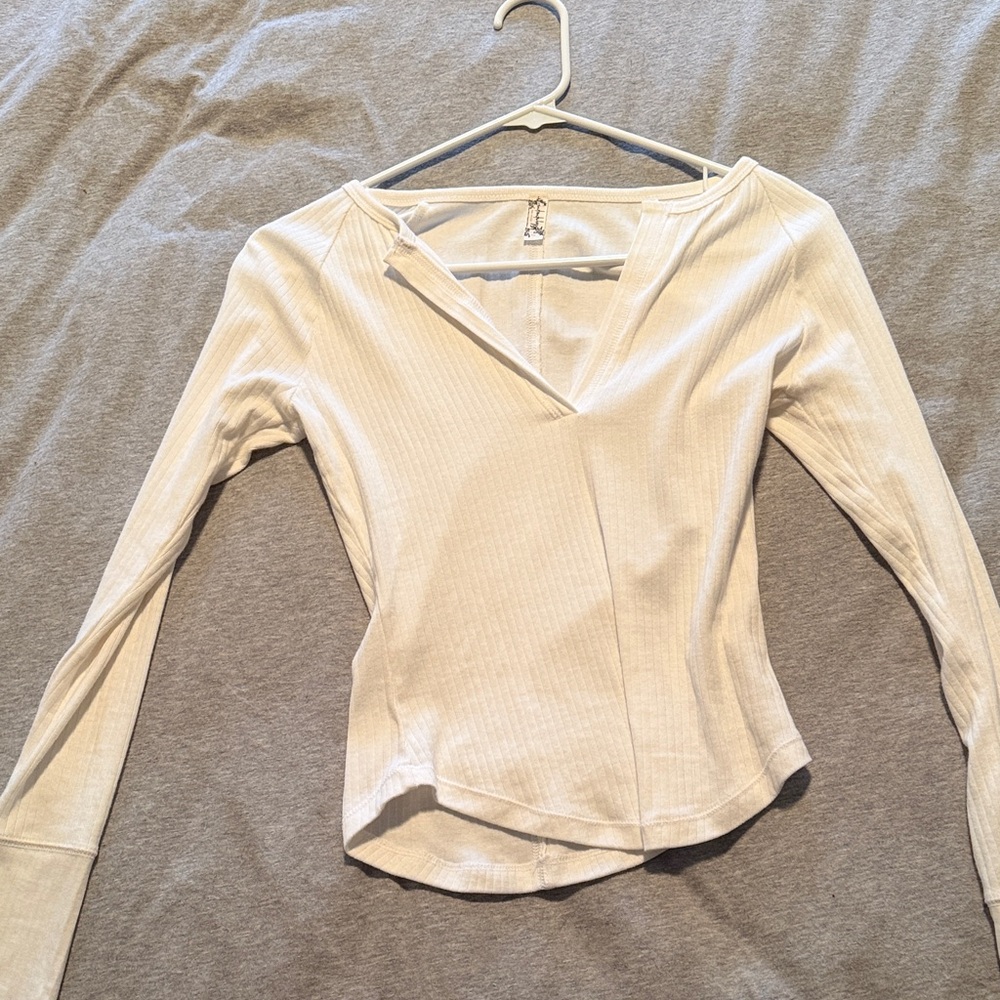 Free People Ribbed Long Sleeve V-Neck Top - Cream